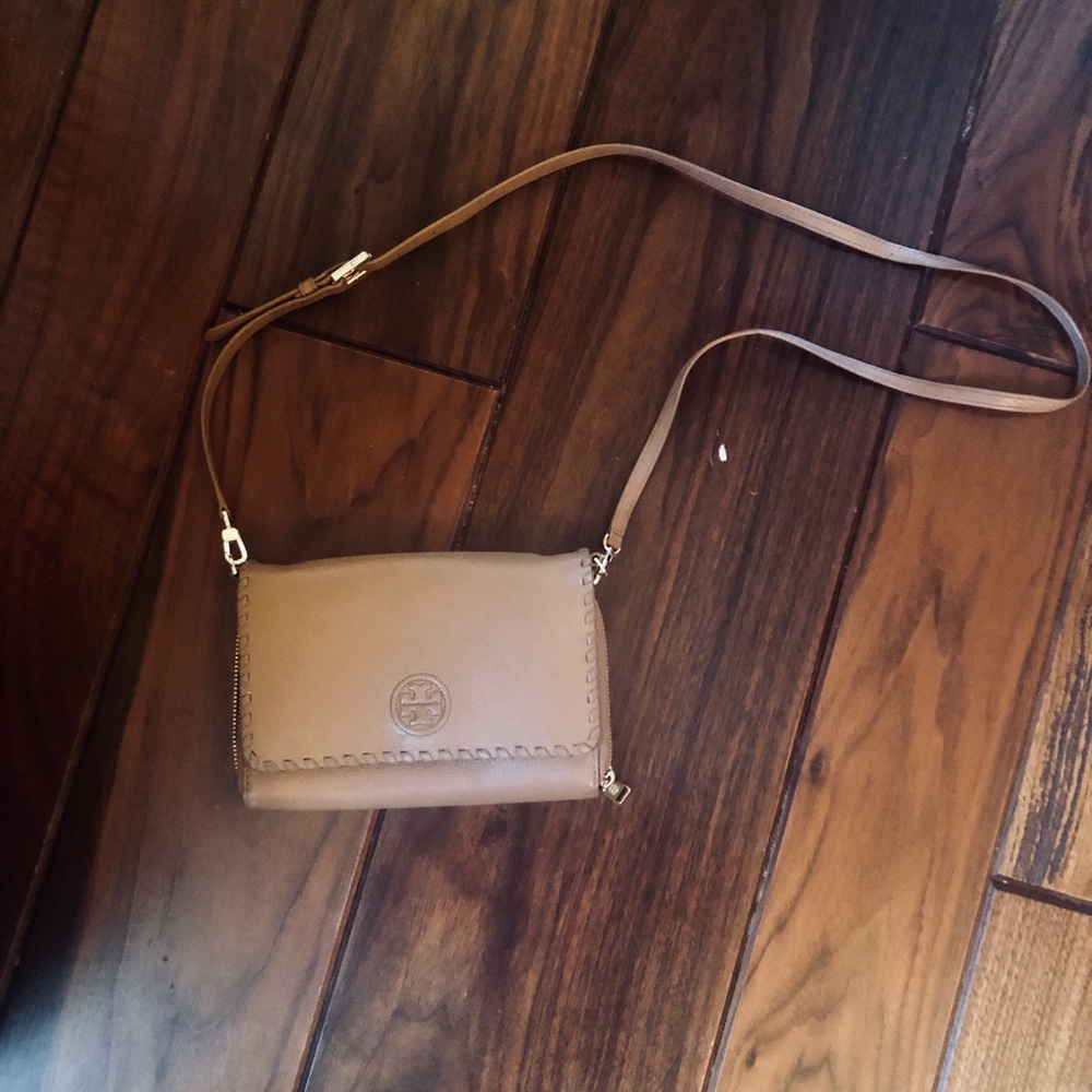 Tan Tory Burch Cross body bag